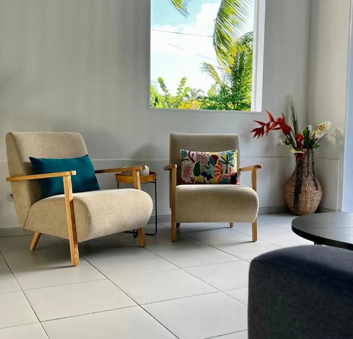 La Maison Caraibes Sainte-Anne 0*,